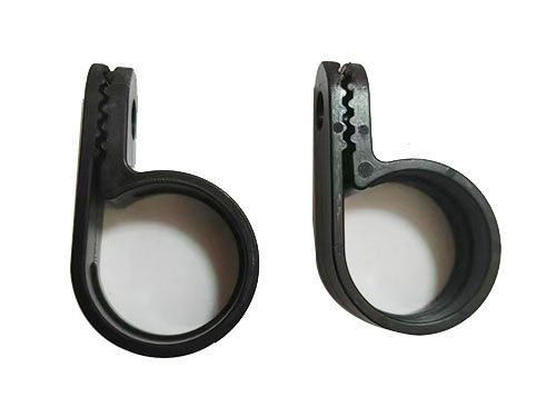 汽車配件抱箍在使用中可能會(huì)出現(xiàn)以下問題